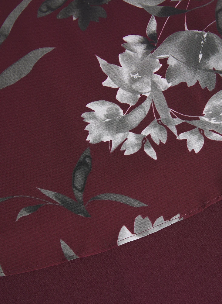 Robe à superposition florale