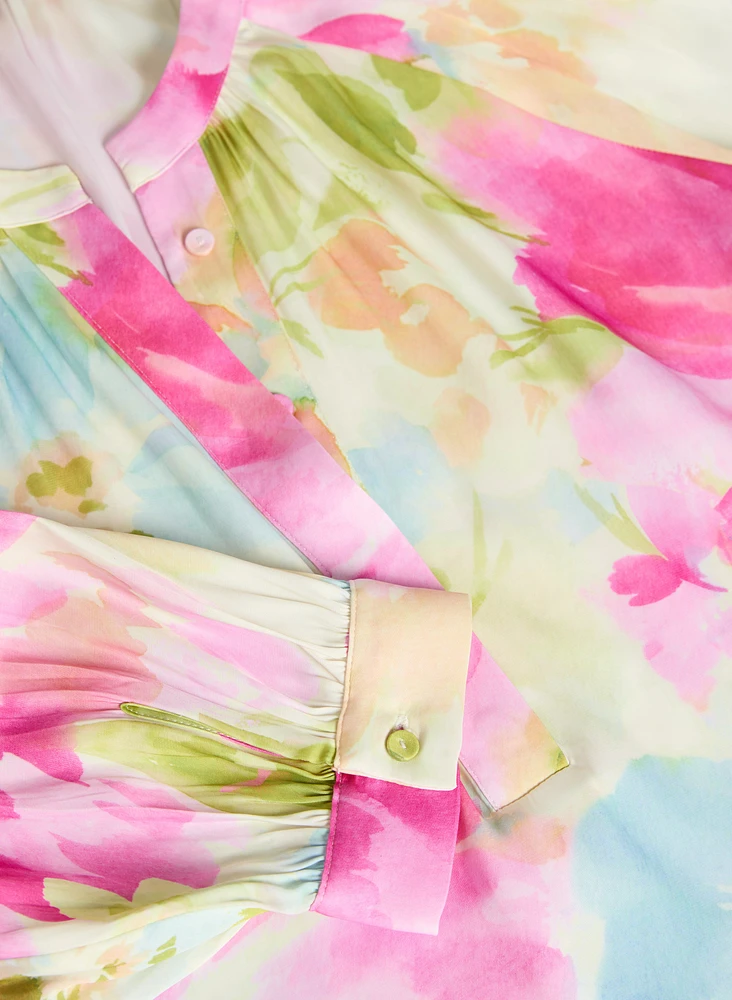Blouse florale sans col