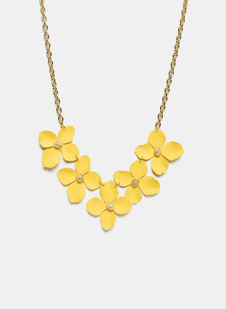 Collier à cinq fleurs