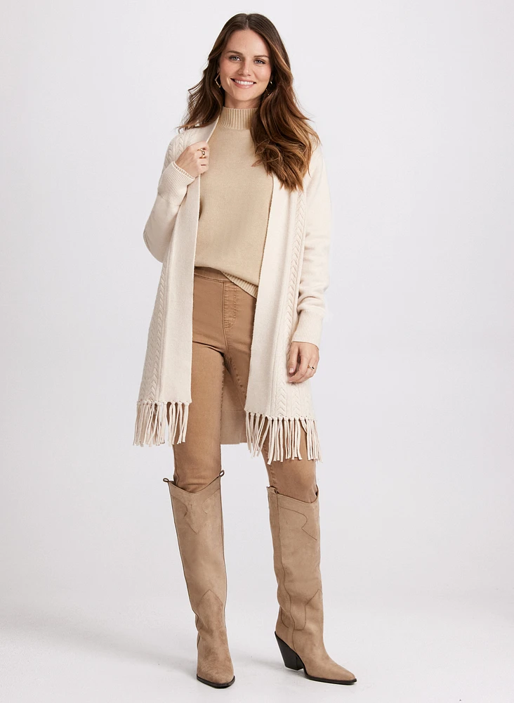 Embellished Slit Hem Jeans