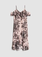 Robe fleurie à épaules dénudées