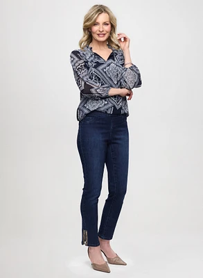 Bandana Print Blouse & Pull-On Straight Leg Jeans