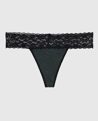 Tanga de tous les jours avec bordure en dentelle