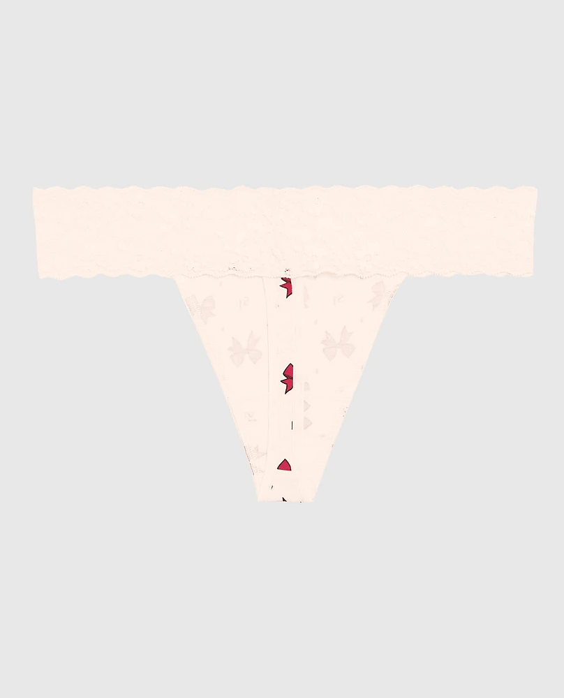 Tanga avec bordure en dentelle révérence à la reine