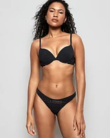 Soutien-gorge pigeonnant avec côté en dentelle noir