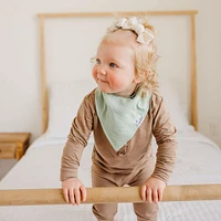 Bibs Set of 4 - Leafs Haven