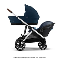 Poussette Gazelle S – Châssis couleur argent avec siège Bleu Océan