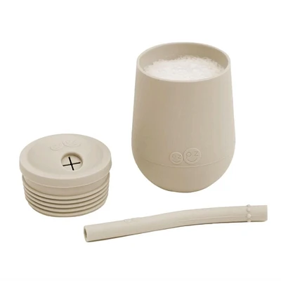 Gobelet Mini Cup et Paille
