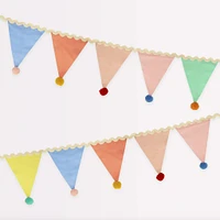 Guirlande à Fanions et Pompons Pastel
