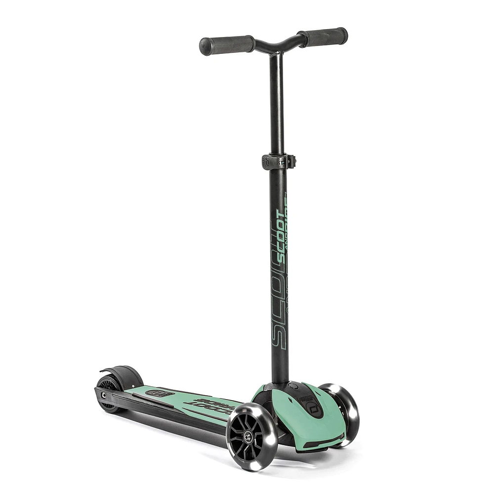 Highwaykick 5 Led Scooter - Forest