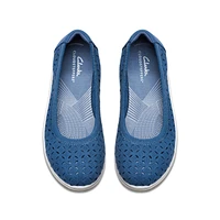 Breeze Roam Blue