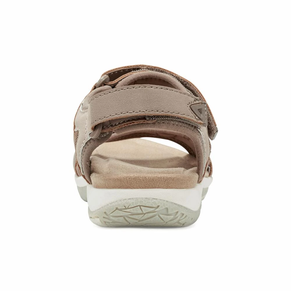 Skylar3-pedal38-blush33-pedal38-pedal38-recycled M Brown