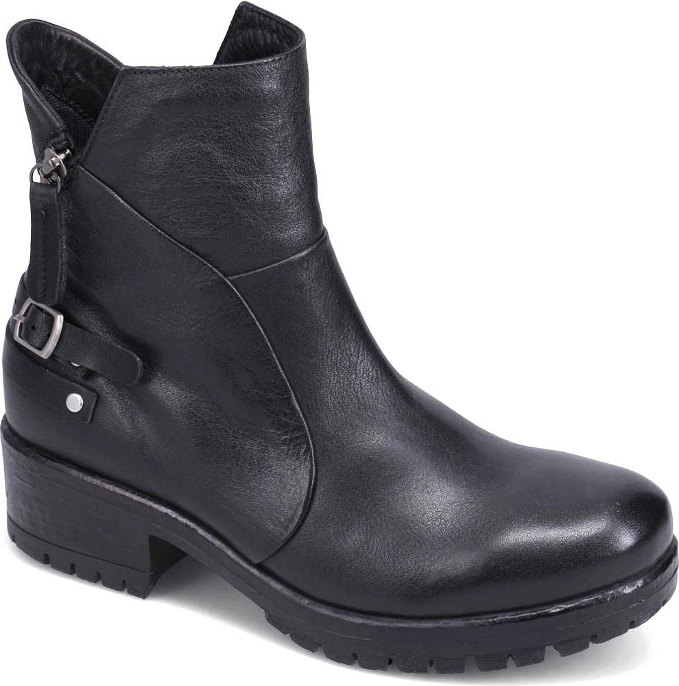 Fallon Black