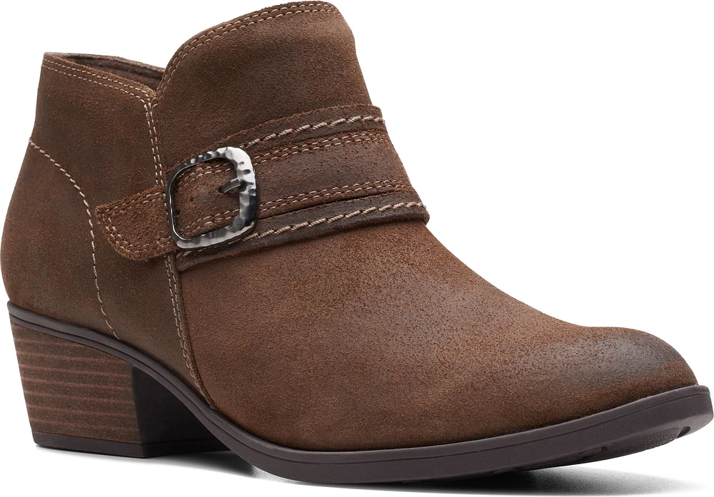 Charlten Bay Taupe Suede