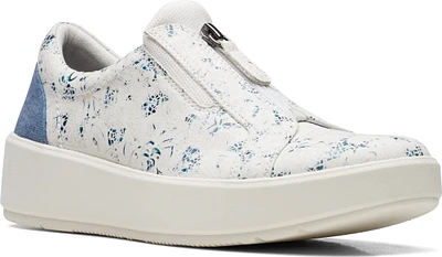 Layton Rae Blue Floral