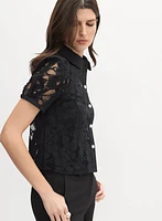 Blouse en dentelle à col chemisier
