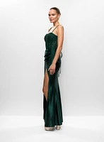 Robe lacée au dos avec broderies