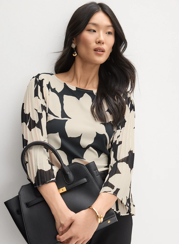 Floral Pleat Sleeve Top