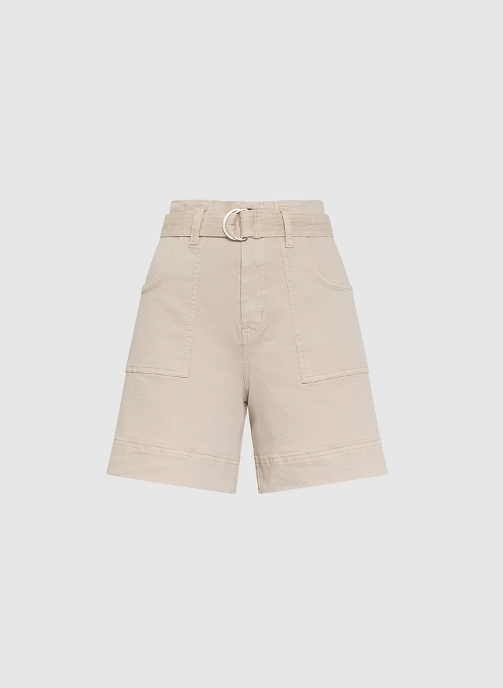 Short en denim à ceinture