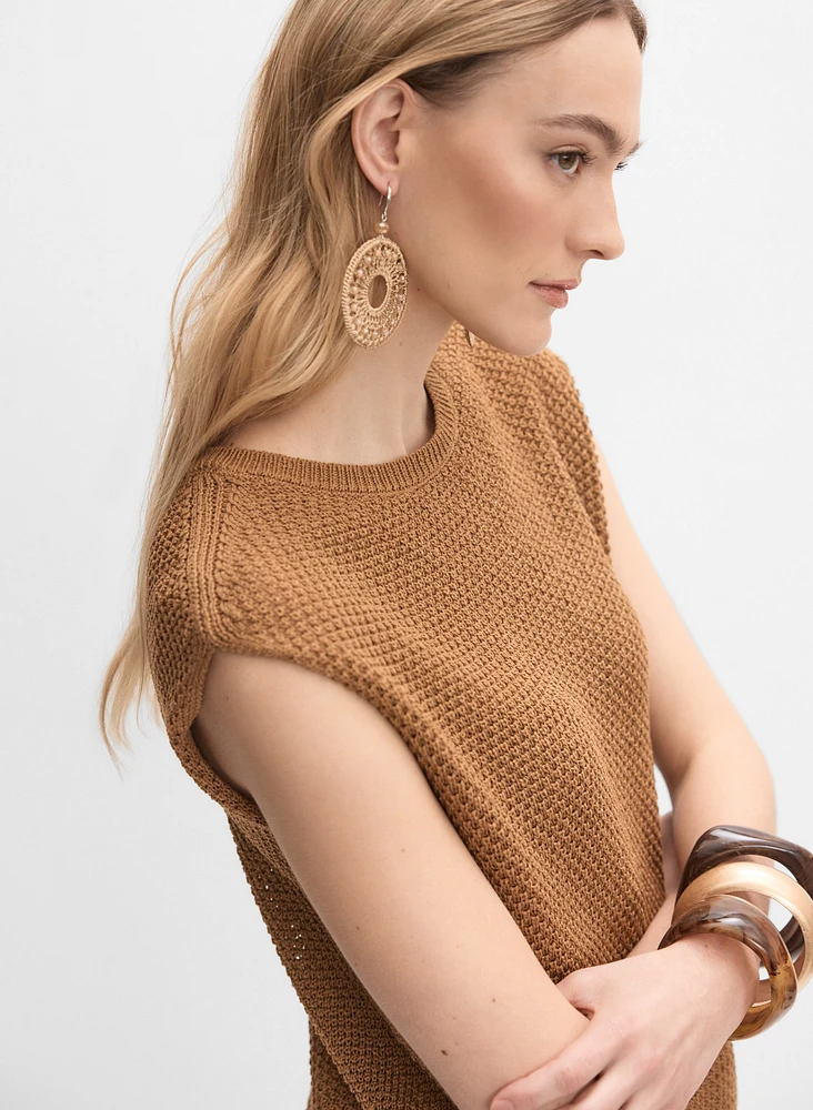 Sleeveless Knit Pullover