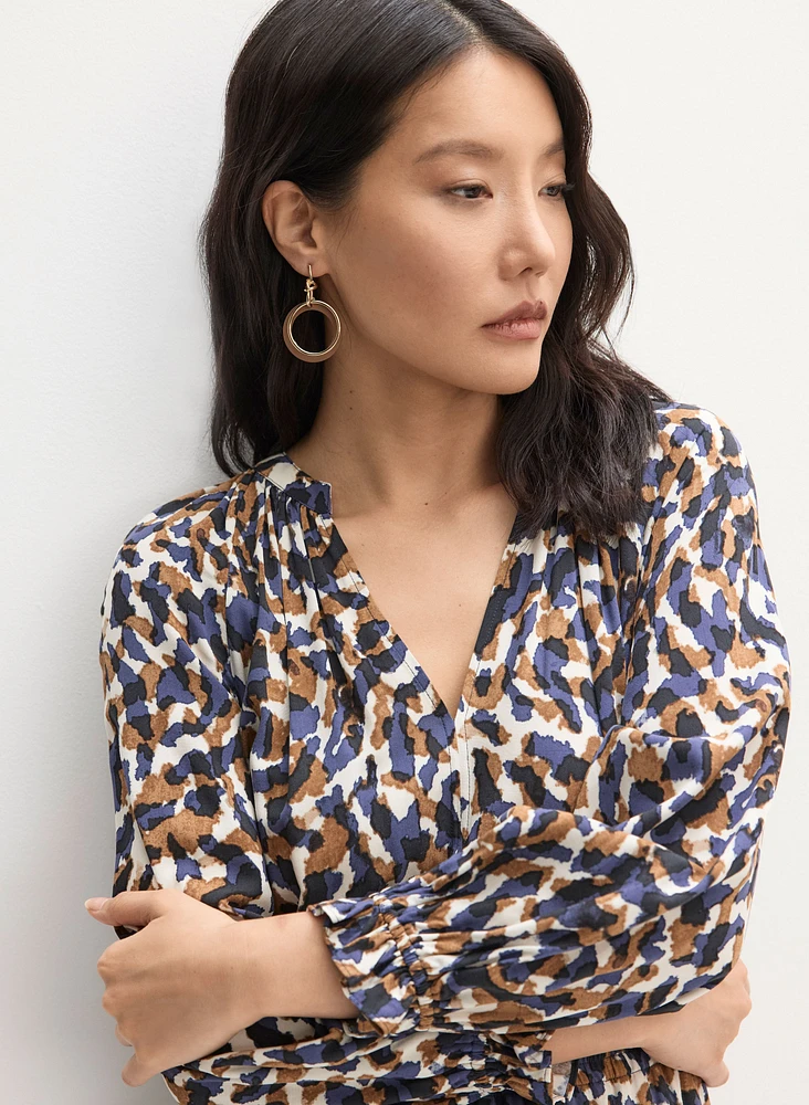 Robe à manches bouffantes et motif abstrait