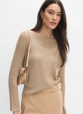 Pull métallique ajouré