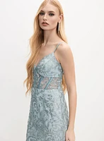 Robe-corset en dentelle scintillante