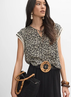 Blouse à manches volantées