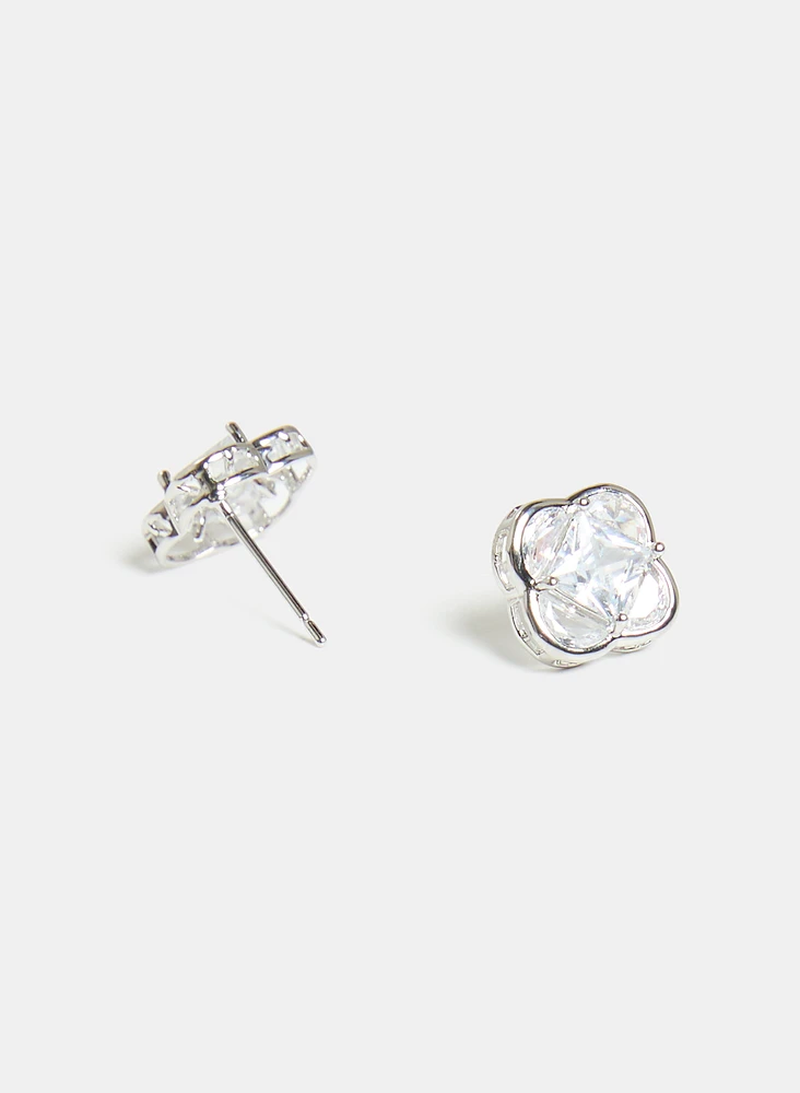 Boucles d'oreilles en trèfles à zircons cubiques