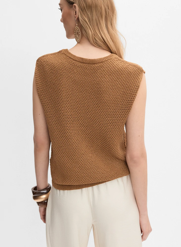 Sleeveless Knit Pullover