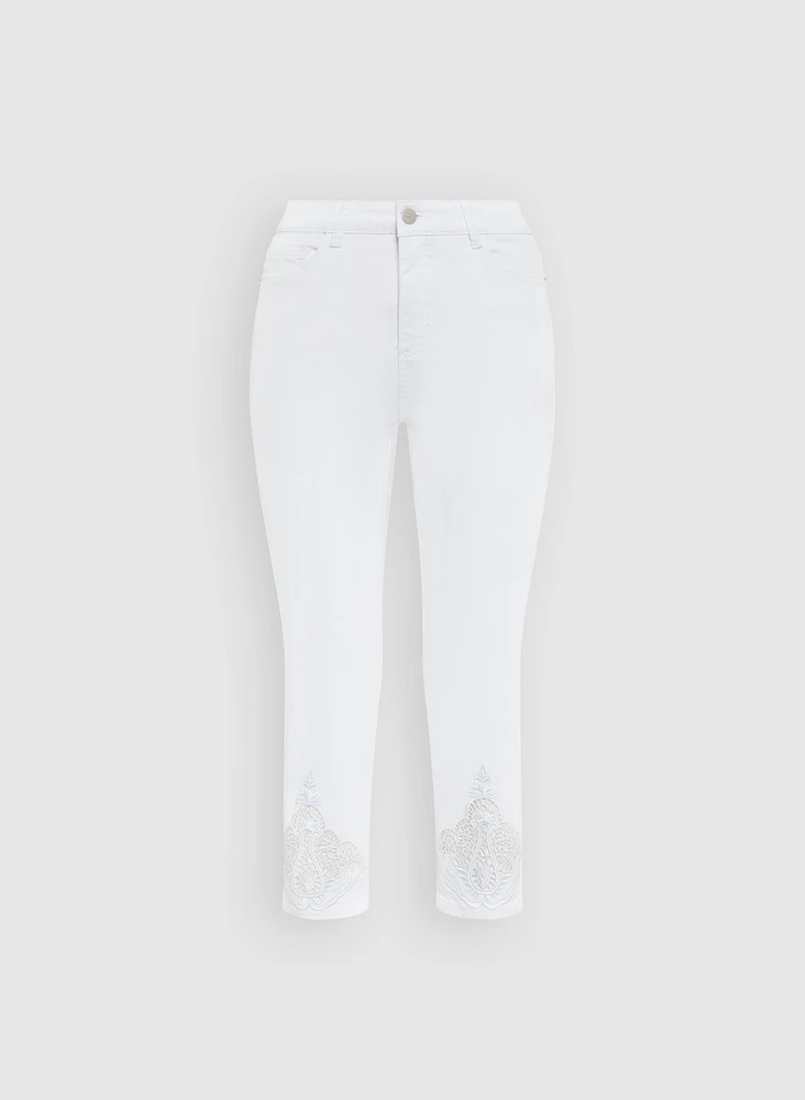 Lace Insert Capris