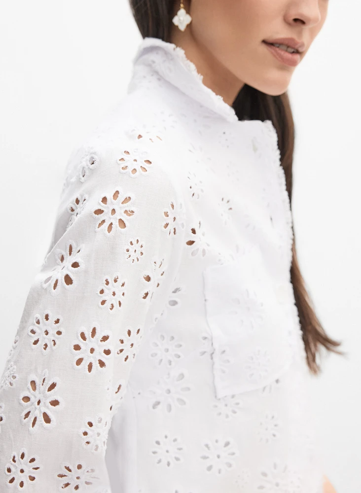 Veste à broderies florales