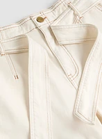 Jean à taille nouée