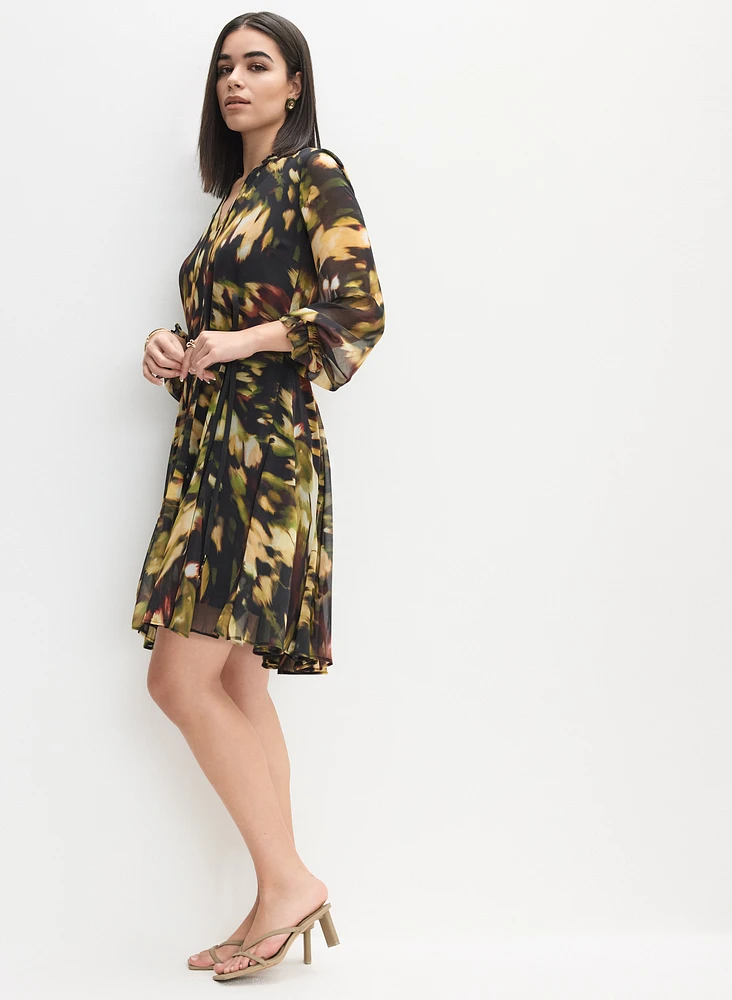 Robe en chiffon à motif abstrait