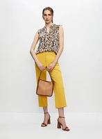 Haut à col fendu et motif floral