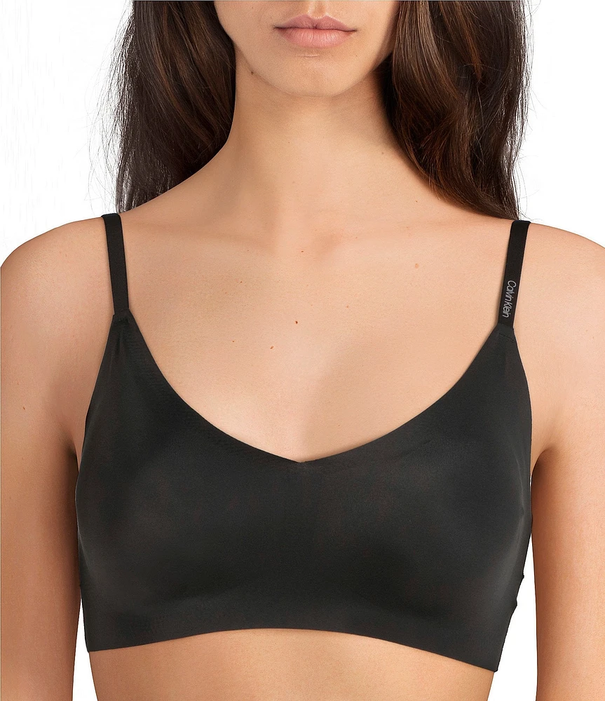 CALVIN KLEIN UNDERWEAR: INVISIBLES LIGHTLY LINED CONVERTIBLE TRIANGLE BRALETTE