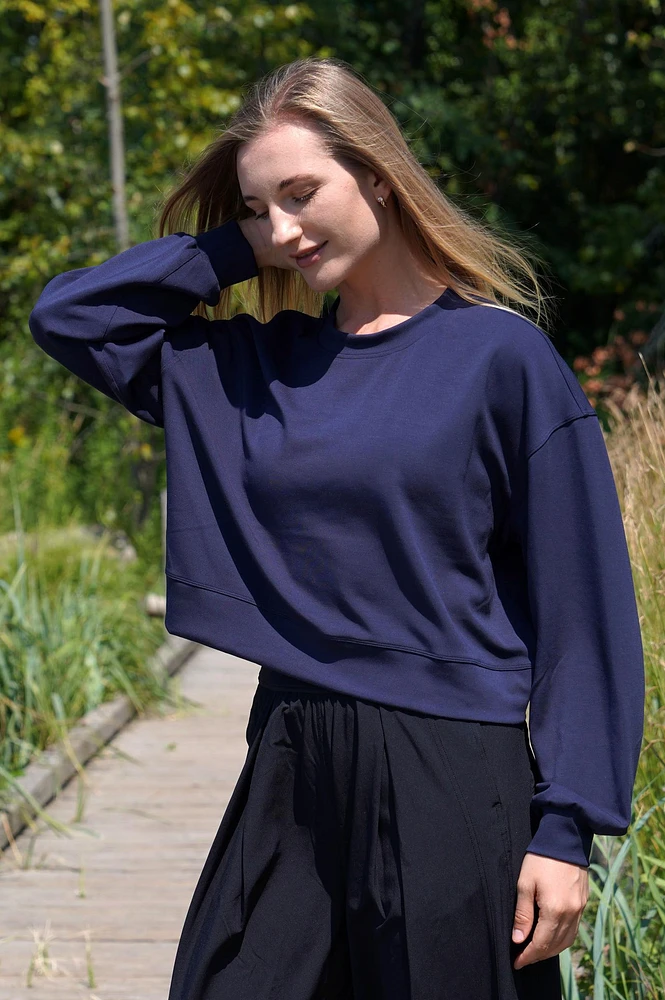 BREEZYFLEX CROP SWEATSHIRT (Final Sale)