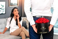 Romance Red Classic Rose Bucket