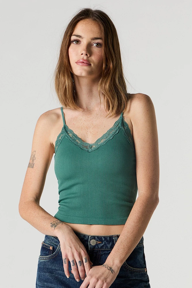 Seamless Ribbed V-Neck Lace Trim Cami with Built-In Cups