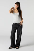 Camisole avec liséré de dentelle et encolure en V