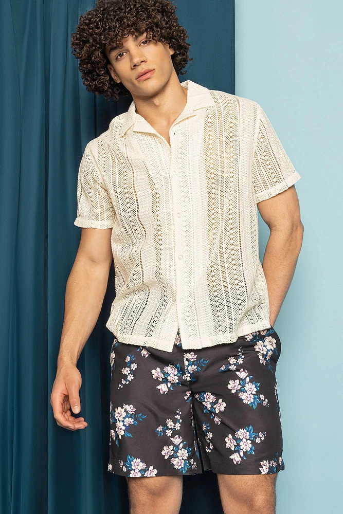 Haut boutonné en tricot ajouré texturé