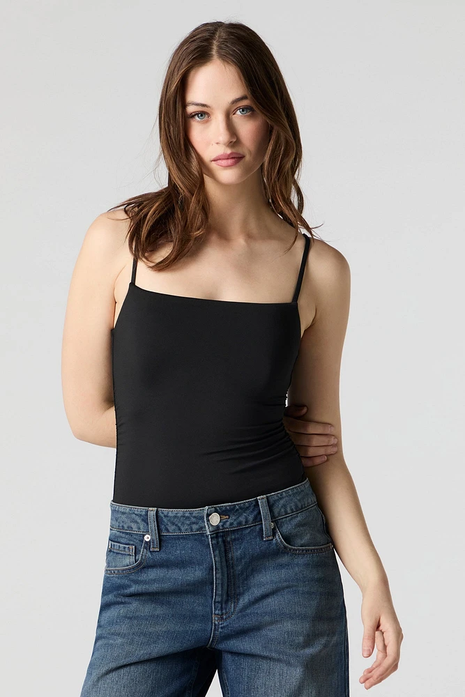 Maillot-camisole profilé avec bonnets intégrés