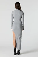 Robe midi moulante côtelée avec fante et col roulé