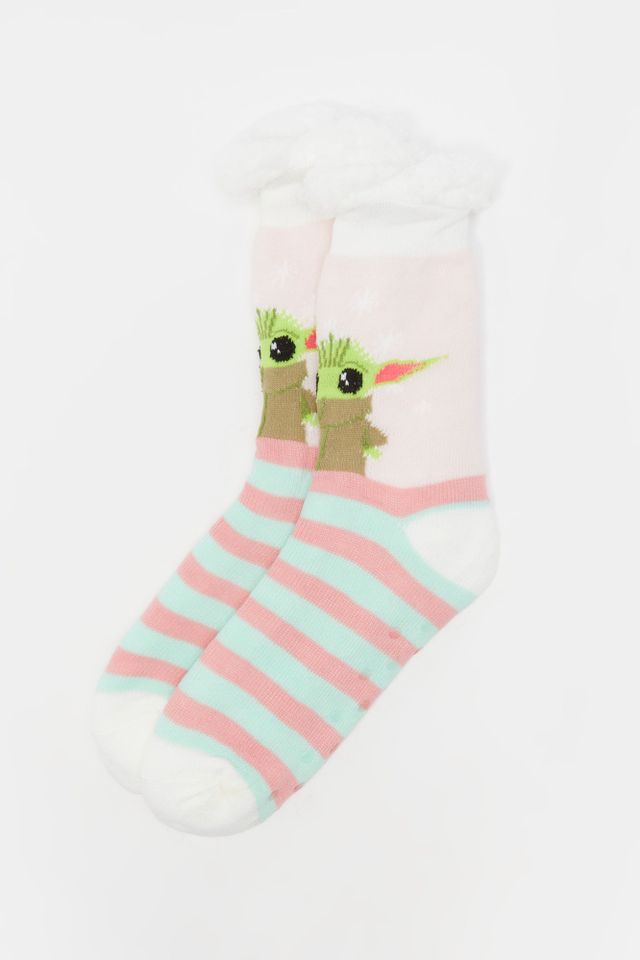 Urban Planet Baby Yoda Reading Socks | Assorted | Women's