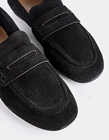 Ezzie Black Suede