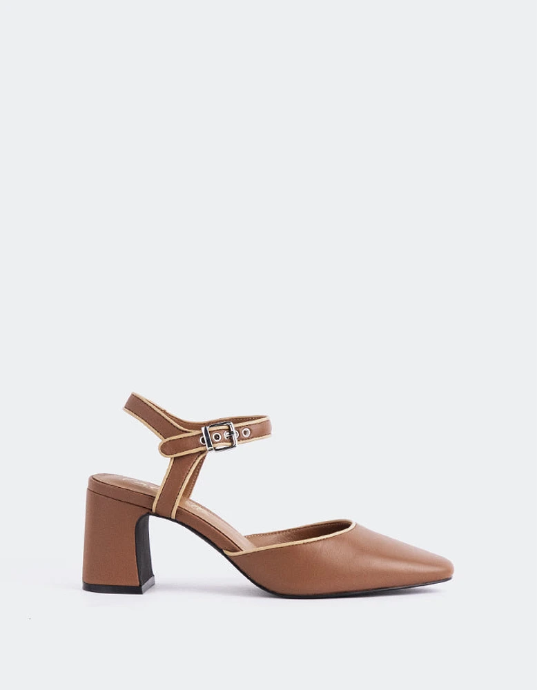 Gouda Tan Leather