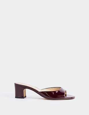 Montfort Burgundy Patent