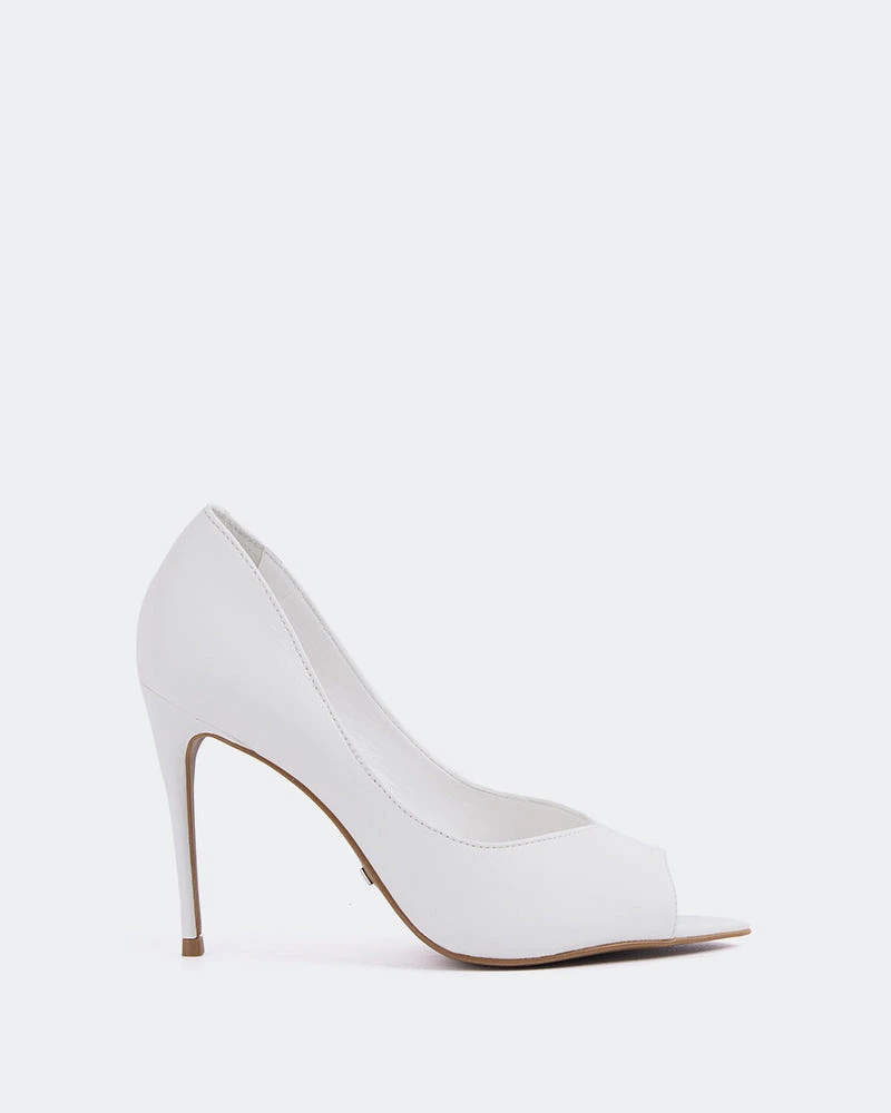 Poise White Leather