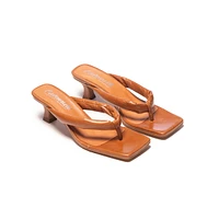 Spritz Tan Leather
