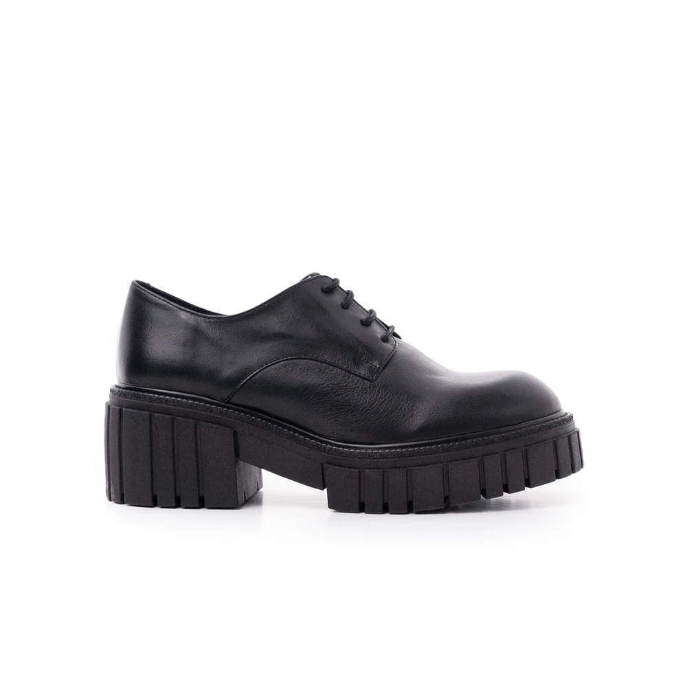 Willington Black Leather